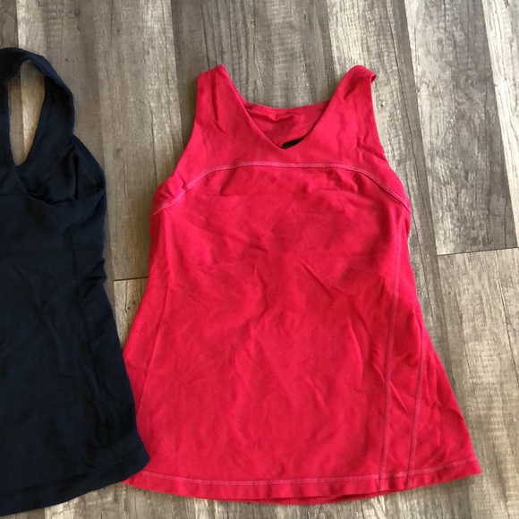 Lululemon Fitted Tanks Black and Red Bundle 4 - Picture 7 of 11